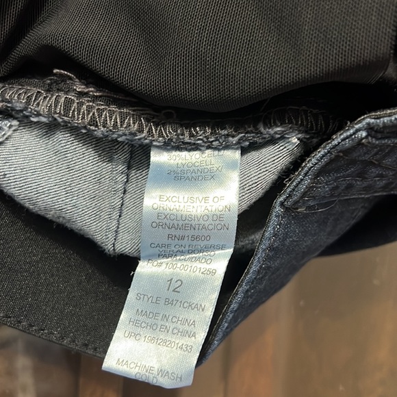 Democracy Ab"solution® Indigo Denim Shorts. - Picture 10 of 13